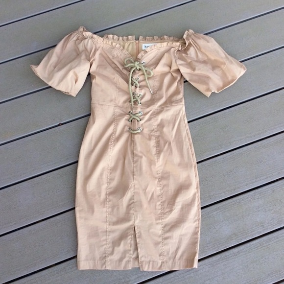 Boutique Dress Off Shoulder Khaki NWT Womens Small - Picture 9 of 12